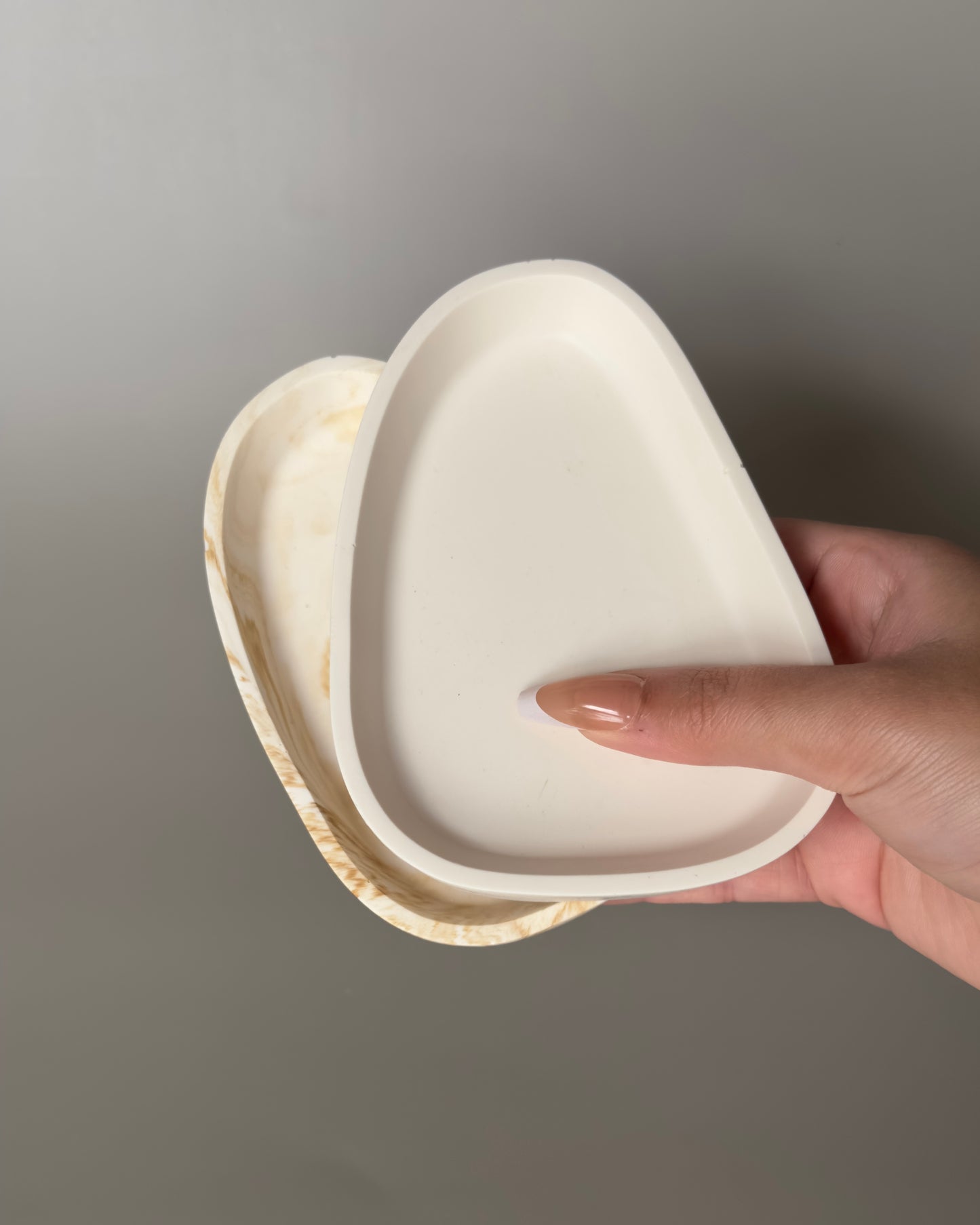 Pebble Tray