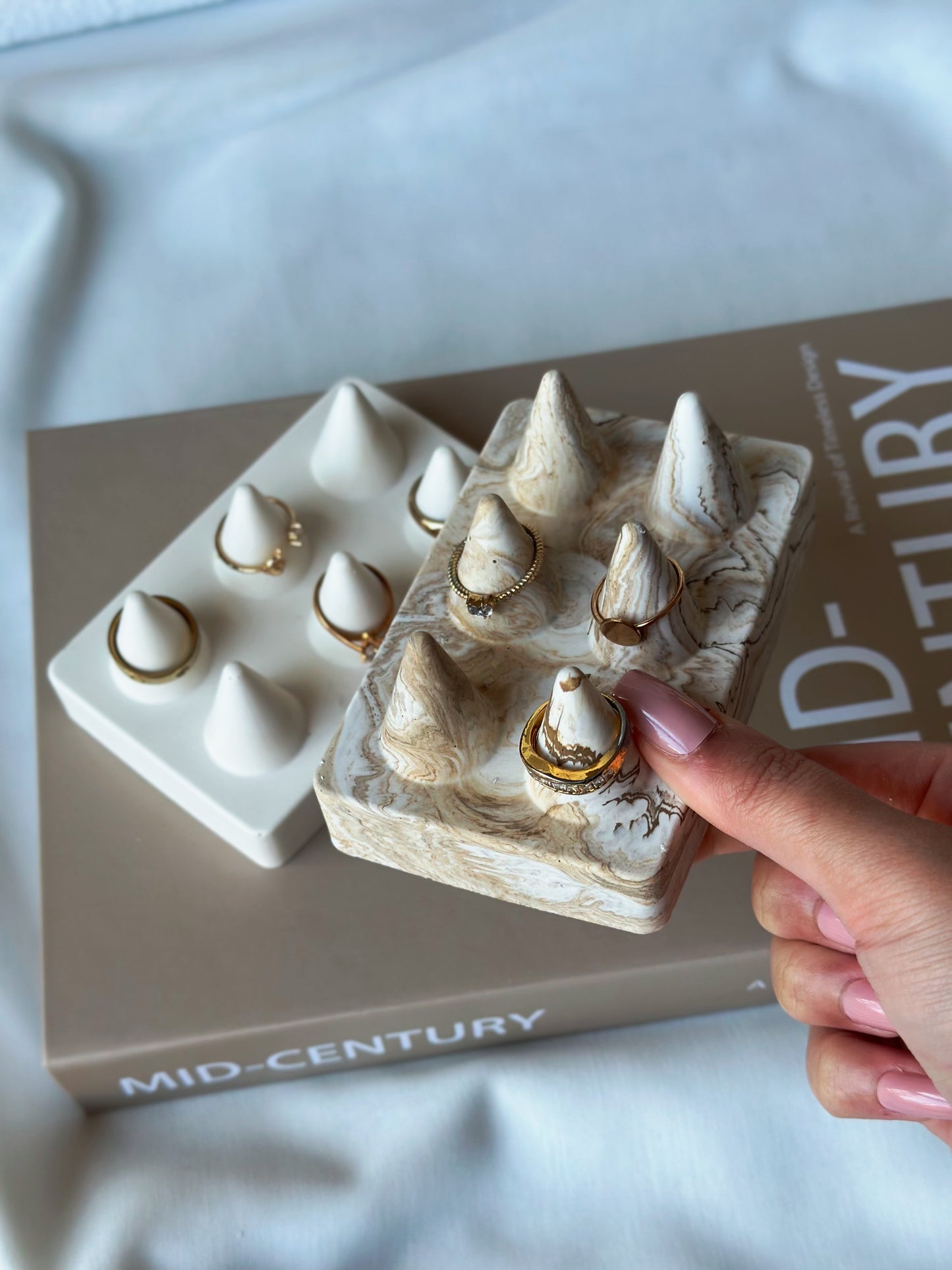 Cone Ring Holder Dish