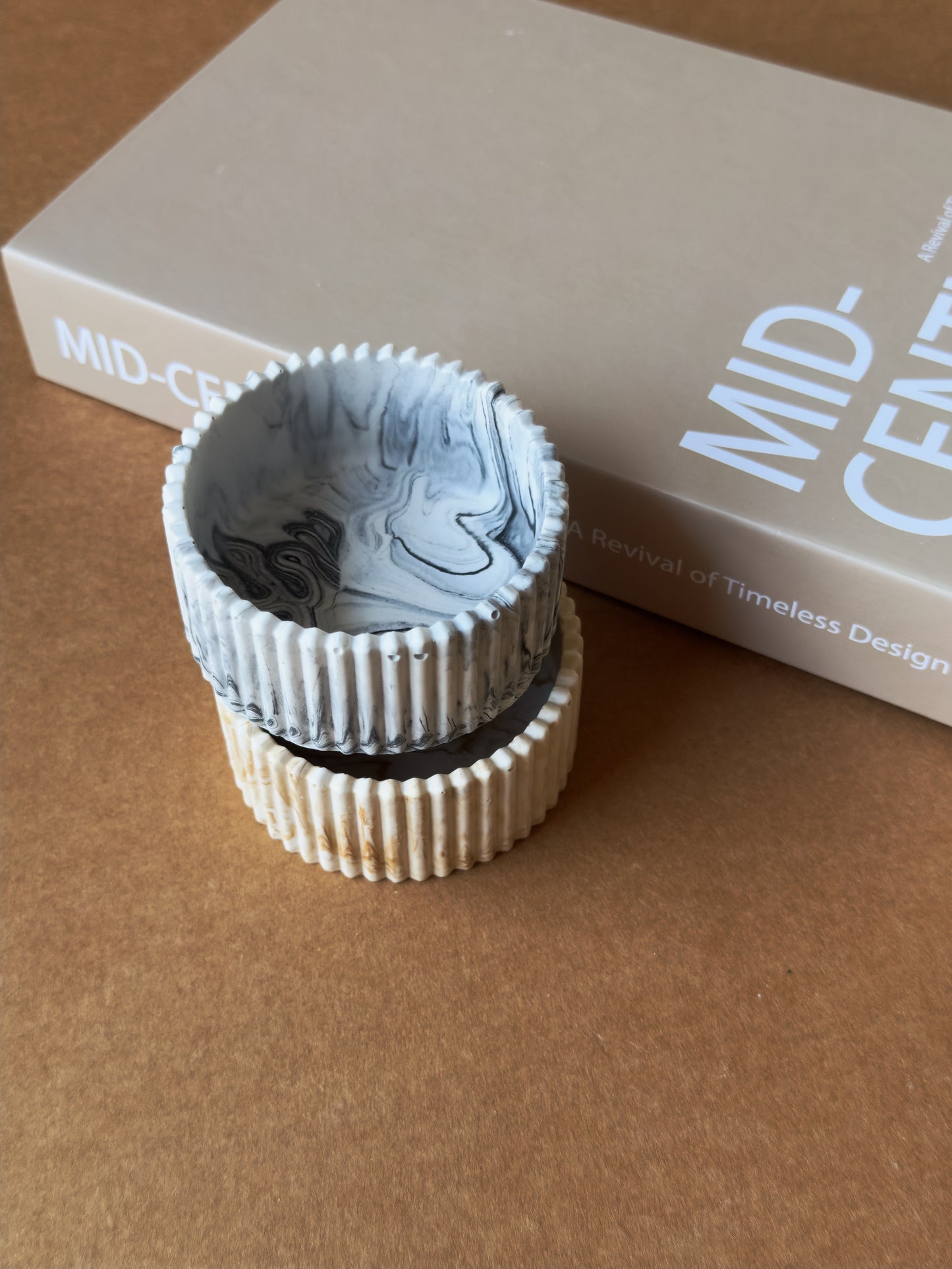 Ribbed Round storage pot