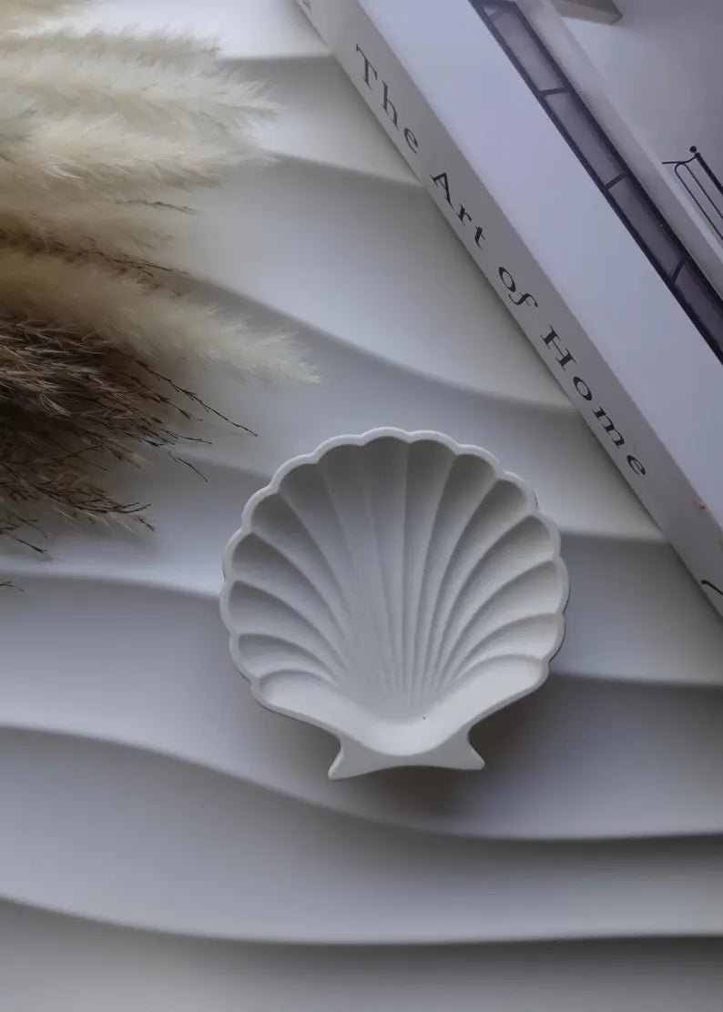 Shell Tinkle Tray