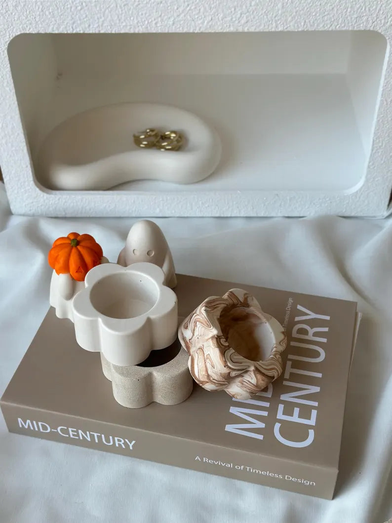 Flower Tealight Candle Holder