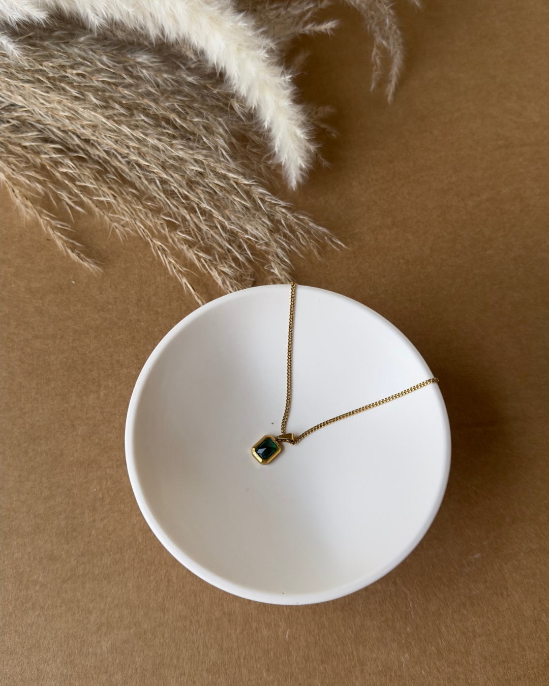 Pedestal Tray